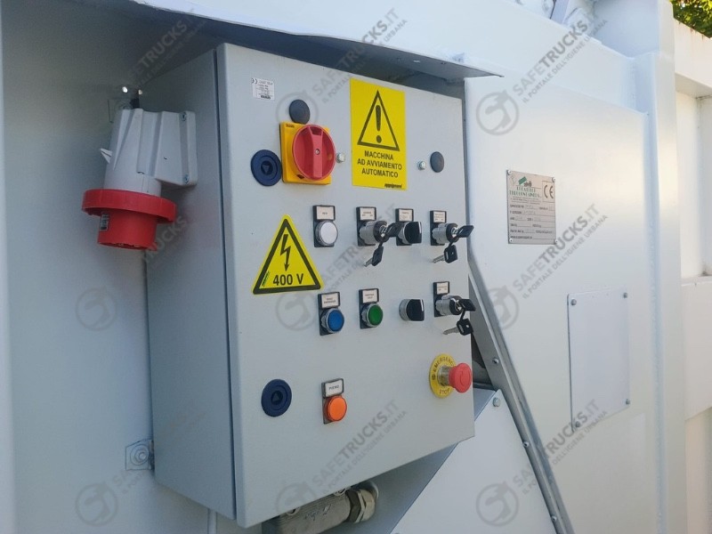 compattatore scarrabile vasto assortimento di container scarrabili  Locatelli compattazione monopala