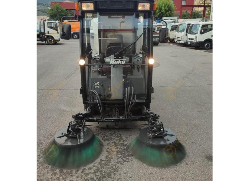 spazzatrice piccole dimensioni halo revisionata city master 1200 portata spazzole acquisto prezzo euro emissioni 