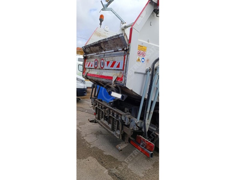 Scheda tecnica mercedes atego farid
