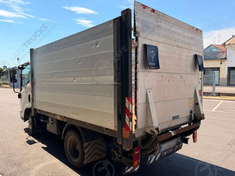 isuzu m21 35 quintali veicolo con sponda anteo e cassone fisso noleggio acquisto offerta