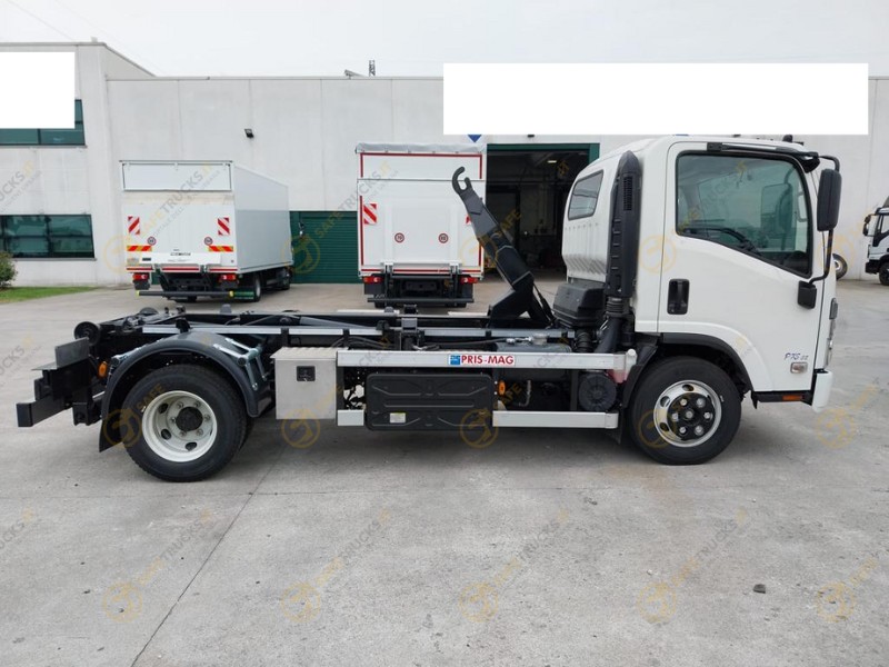 scarrabile due assi passo corto isuzu p75 nuovo pronta consegna da immatricolare prismag safetrucks prezzo euro 