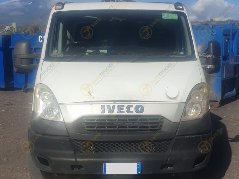 scheda tecnica mini compattatore iveco daily rifiuti eco service usato guida destra cambio automatico camion